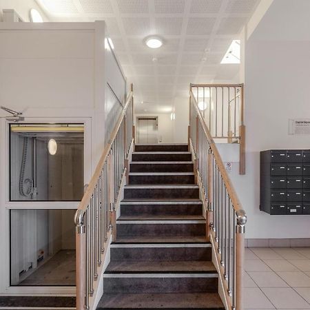 Roomspace Serviced Apartments - Capitol Square Epsom Eksteriør bilde