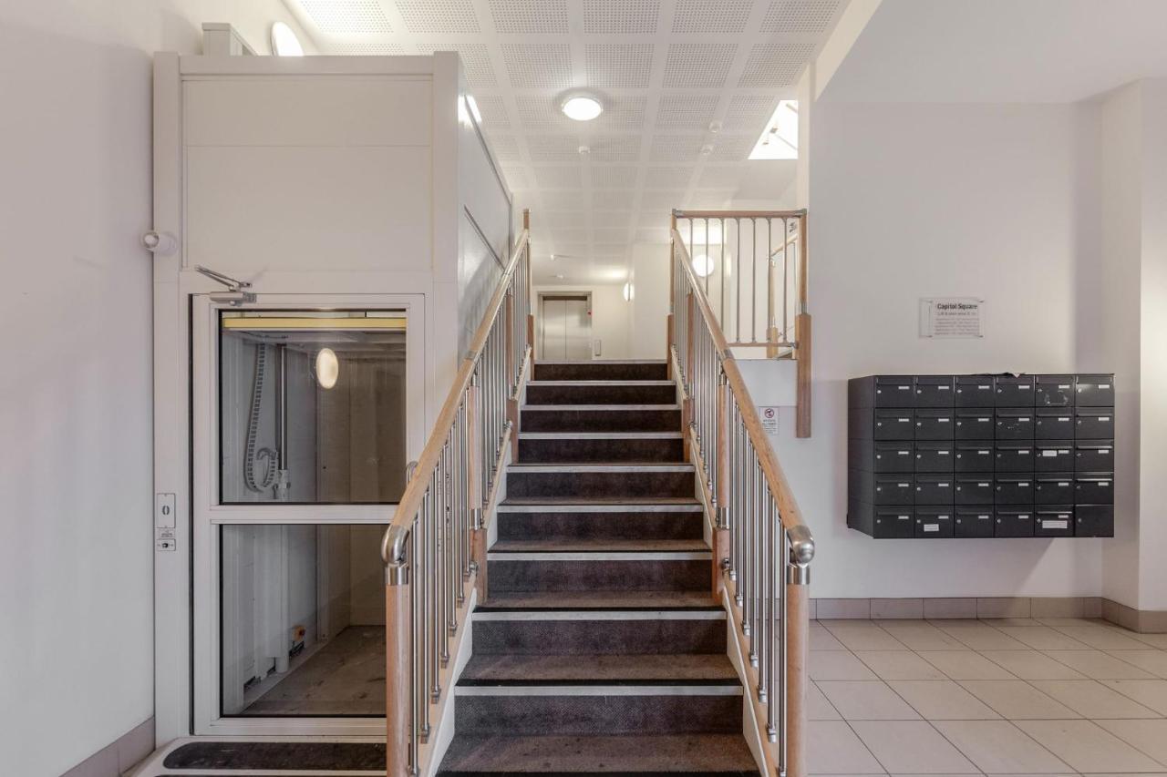 Roomspace Serviced Apartments - Capitol Square Epsom Eksteriør bilde